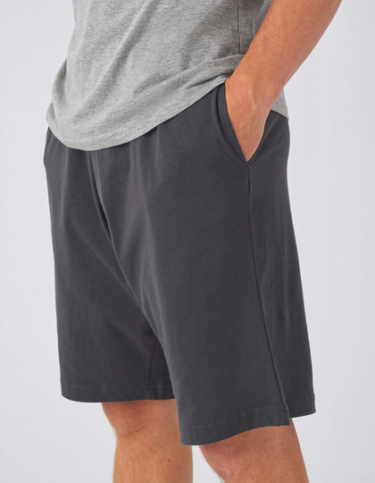 Shorts Move