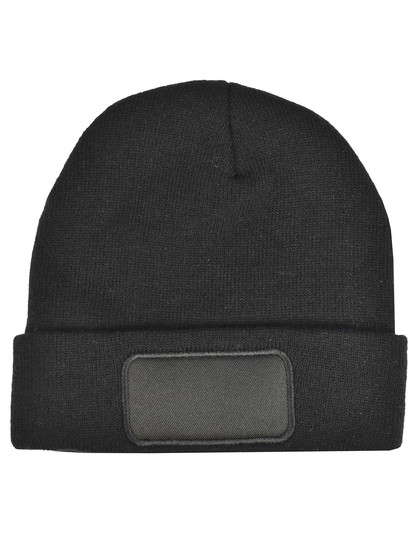 Strickmütze mit Patch